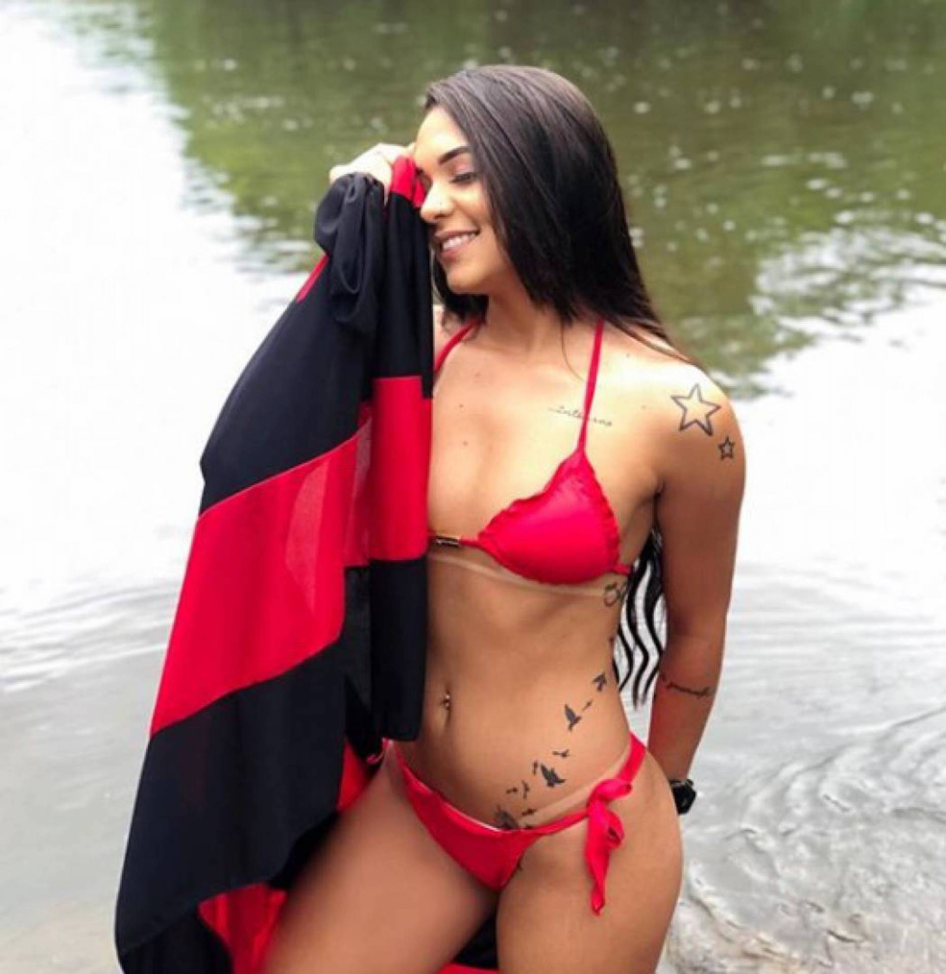 Fotos!Modelo torcedora do FLA faz sucesso ao exibir corpo perfeito nas  redes sociais - Na MidiaPB